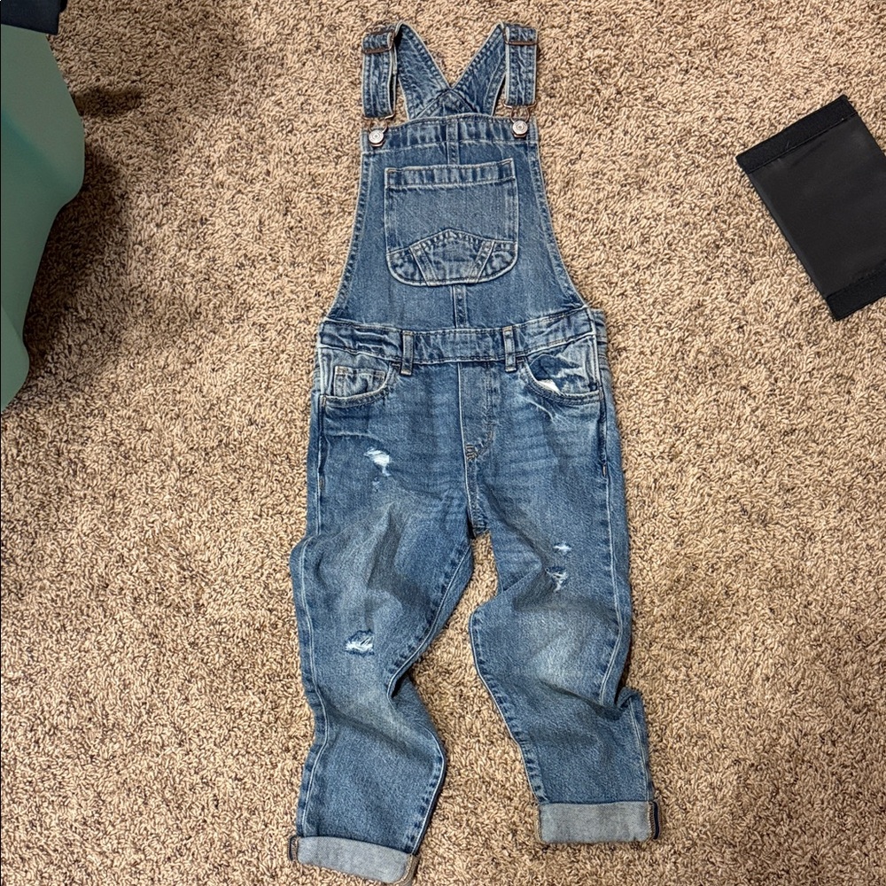 Excellent condition gap girls overalls size small